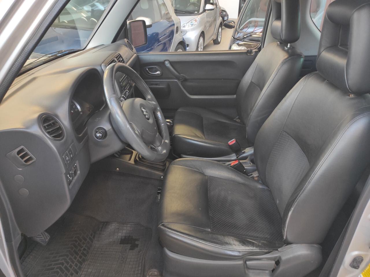Suzuki Jimny 1.3i 16V cat 4WD JLX