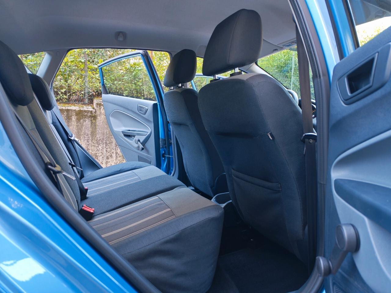 Ford Fiesta 1.4 GPL 97cv 129.000km / Neopatentati