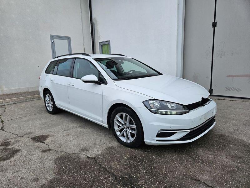 Volkswagen Golf Variant 1.6 TDI Business BMT - INCIDENTATA