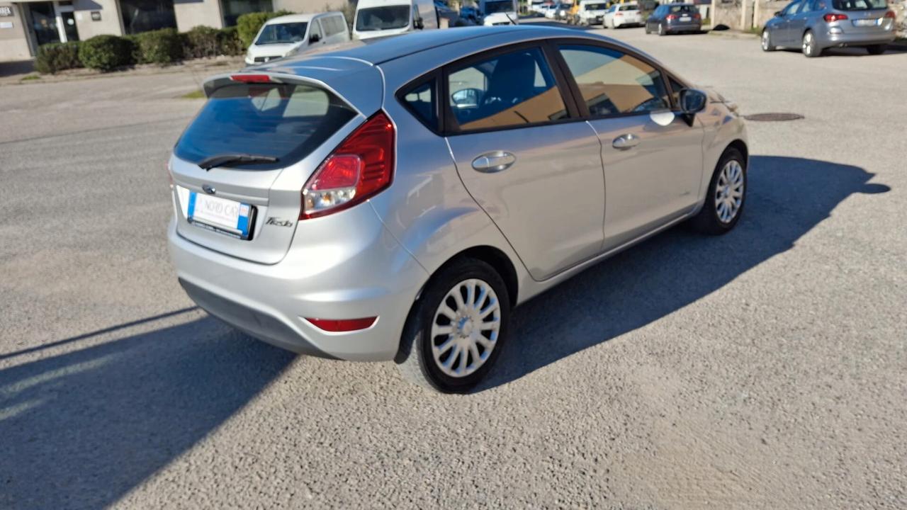 Ford Fiesta Plus 1.5 TDCi 75CV 5 porte