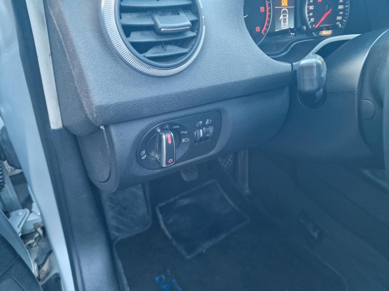 Audi A3 SPB 1.6 TDI 105 CV CR Ambition