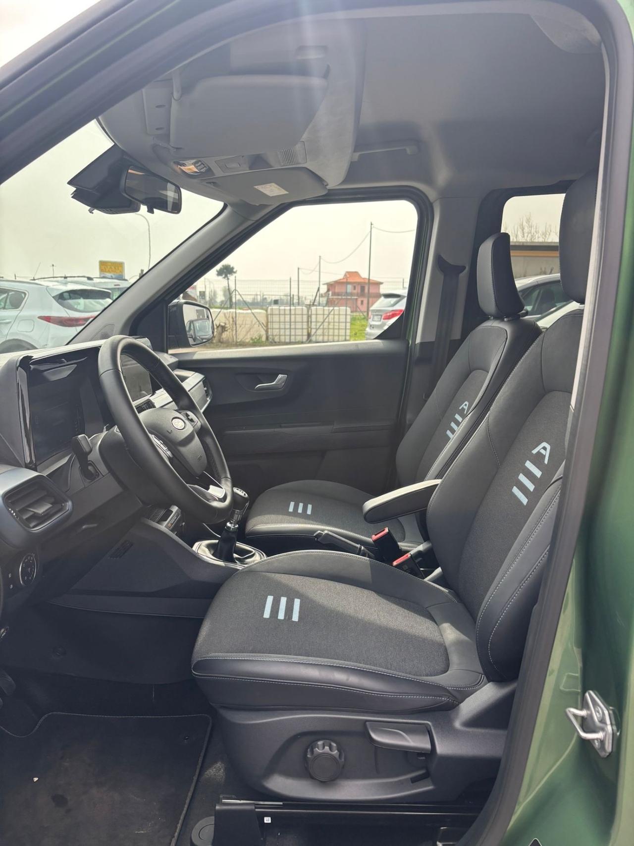 Ford Tourneo Courier 1.0 EcoBoost Titanium GPL