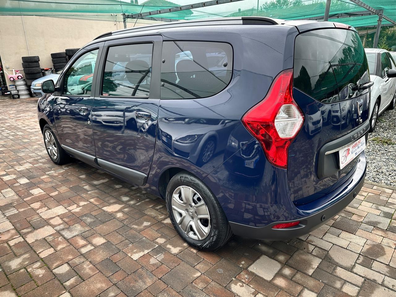 Dacia Lodgy 1.6 Benzina 7 posti Lauréate