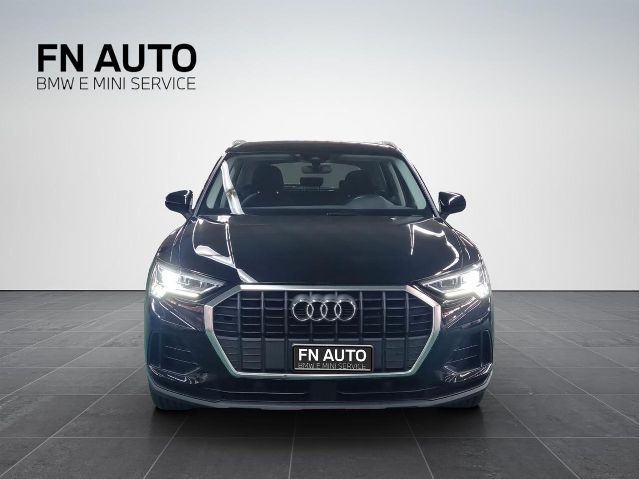 Audi Q3 35 TDI S tronic Business