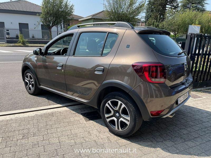 Dacia Stepway 1.0 TCe 100 ECO-G 15th Anniversary