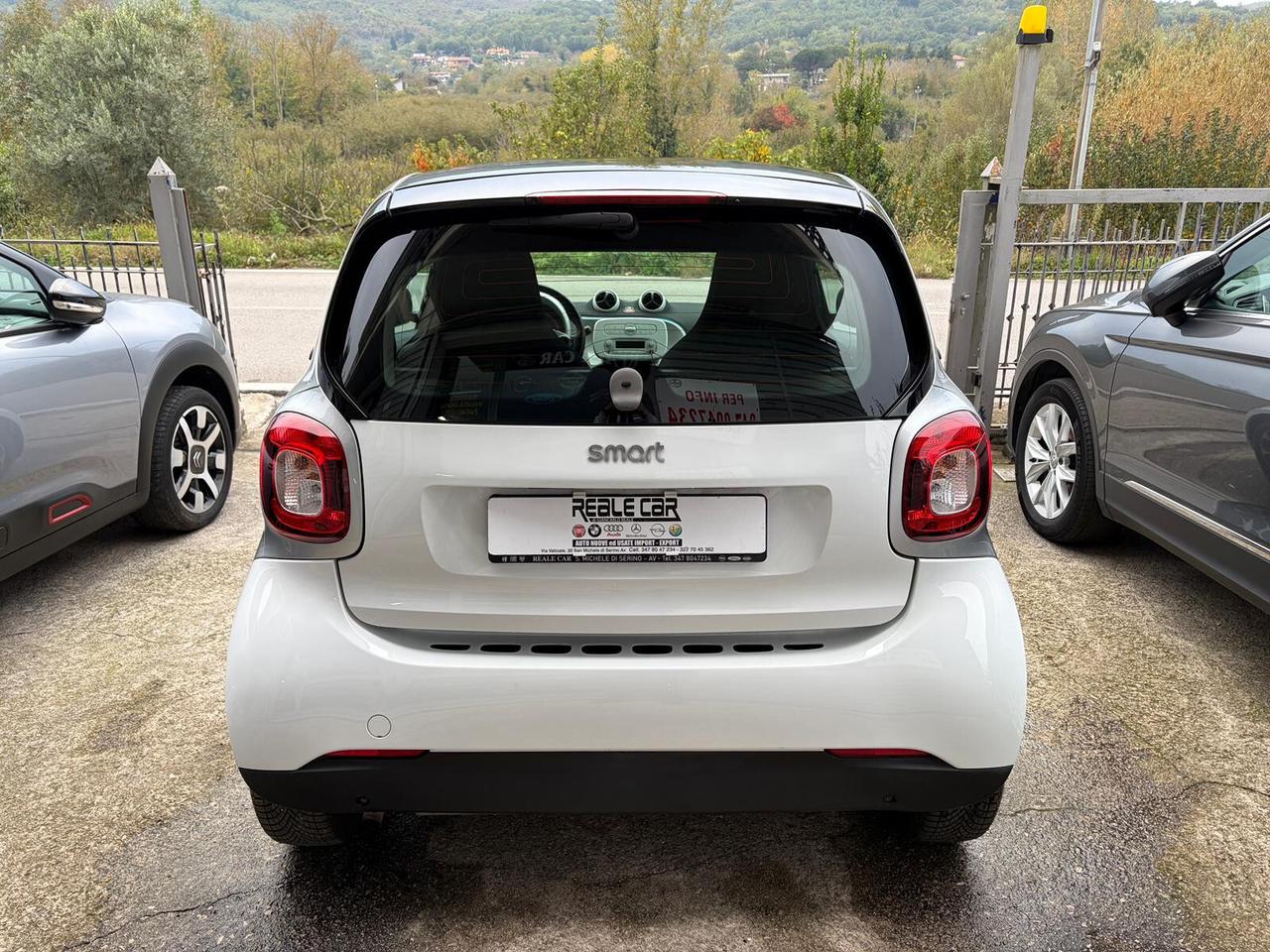 Smart ForTwo 1.0 BENZINA 71CV Passion