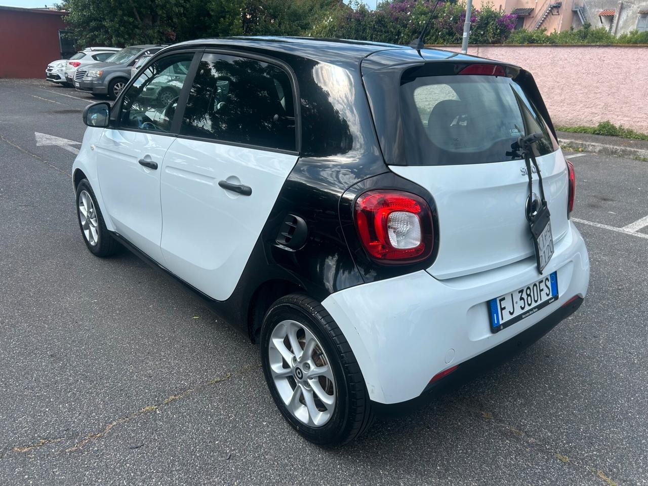 Smart ForFour 70 1.0 Passion