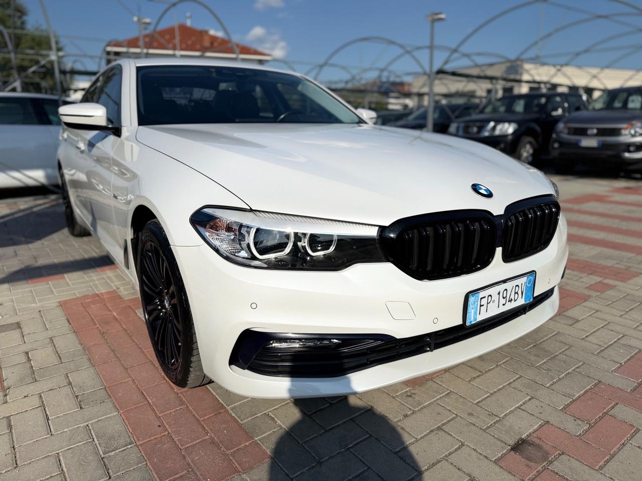 Bmw 520d Sport BERLINA .BIANCO PERLA