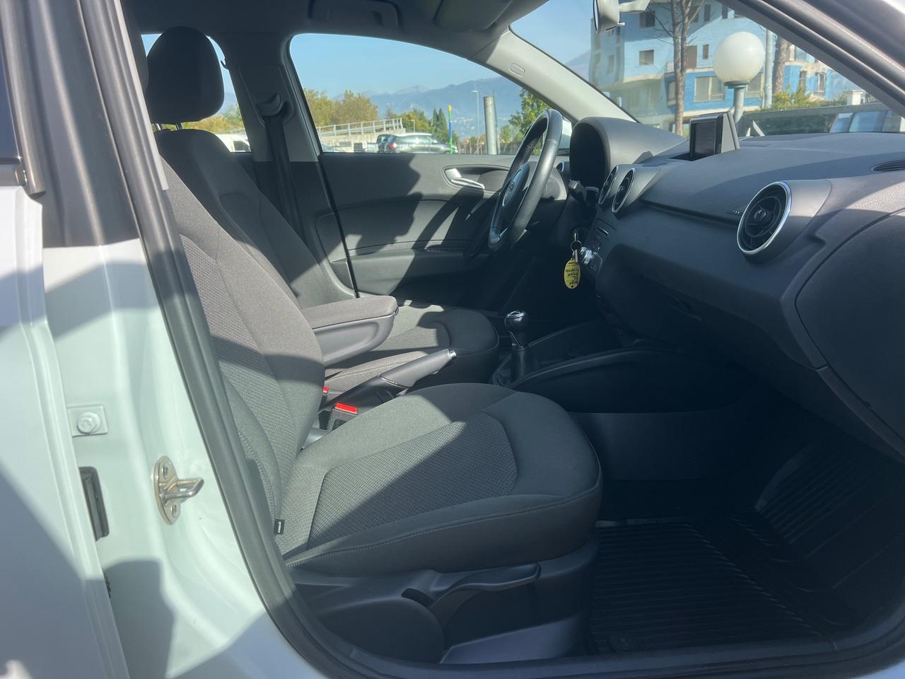 Audi A1 SPORTBACK 1.4TDI 90CV S-LINE-2017