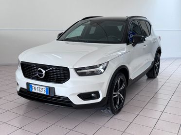 VOLVO XC40 2.0D 190cv GEARTRONIC 4WD R-DESIGN