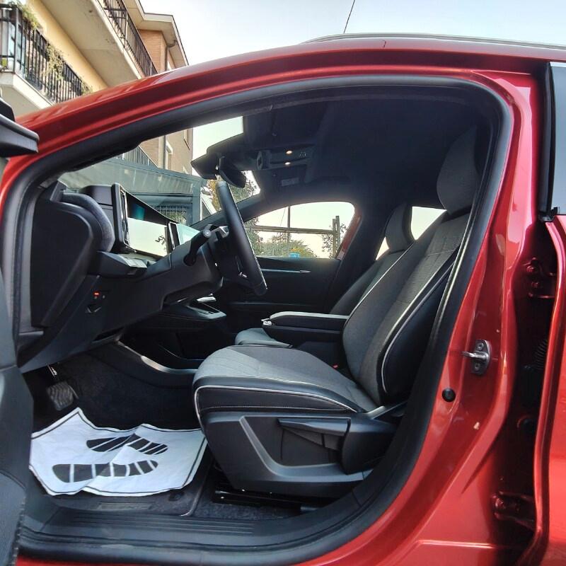 RENAULT Scénic Electric Scénic E-Tech Electri...