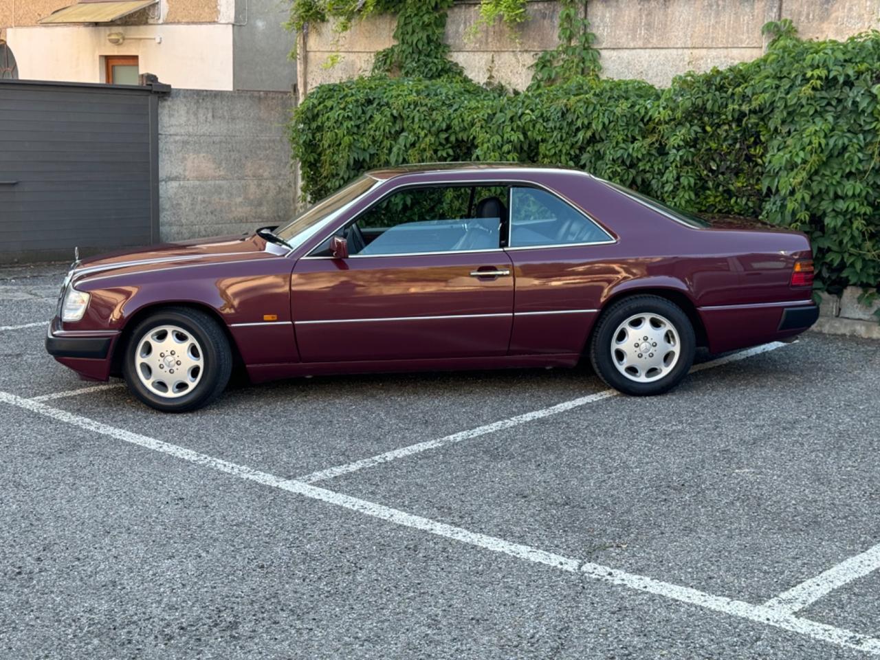 Mercedes-benz CE 200 W124