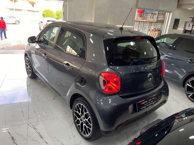 smart forFour EQ EDITION PRIME RACING GREY 82CV AUTOMATIC-BONUS