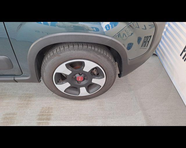 FIAT New Panda 1.0 firefly hybrid Cross s&s 70cv 5p.ti
