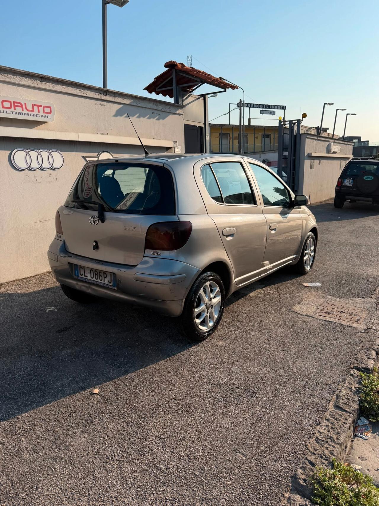 Toyota Yaris I 2003 5p 1.4 d-4d