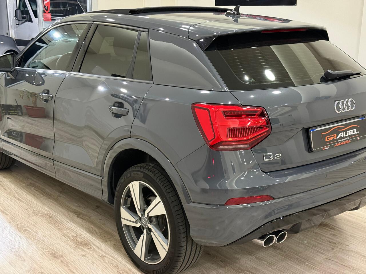 Audi Q2 35 TDI quattro S tronic Blak Edition Tetto Sky Open