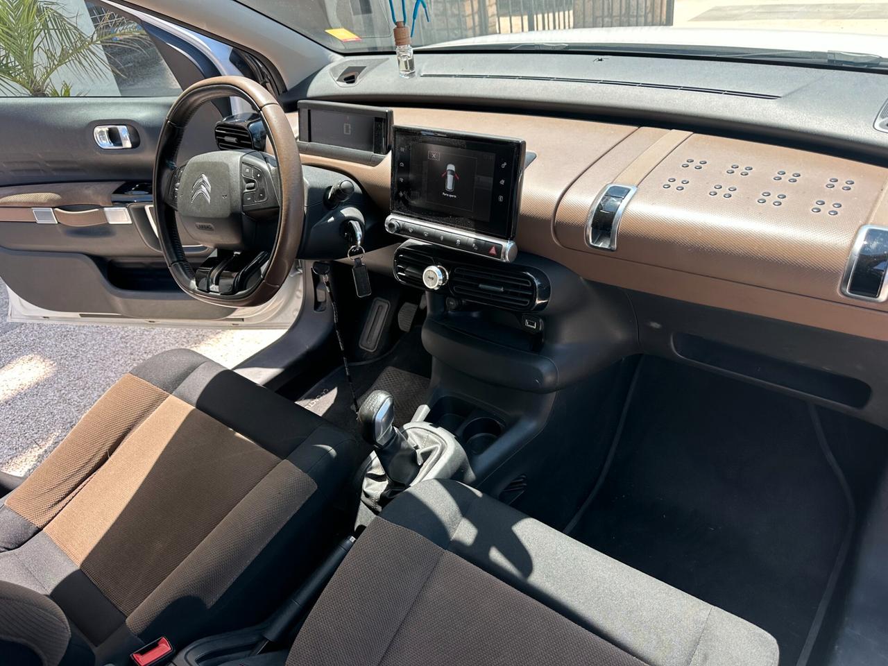 Citroen C4 Cactus 1.6 BlueHDi 2017 100milaKM