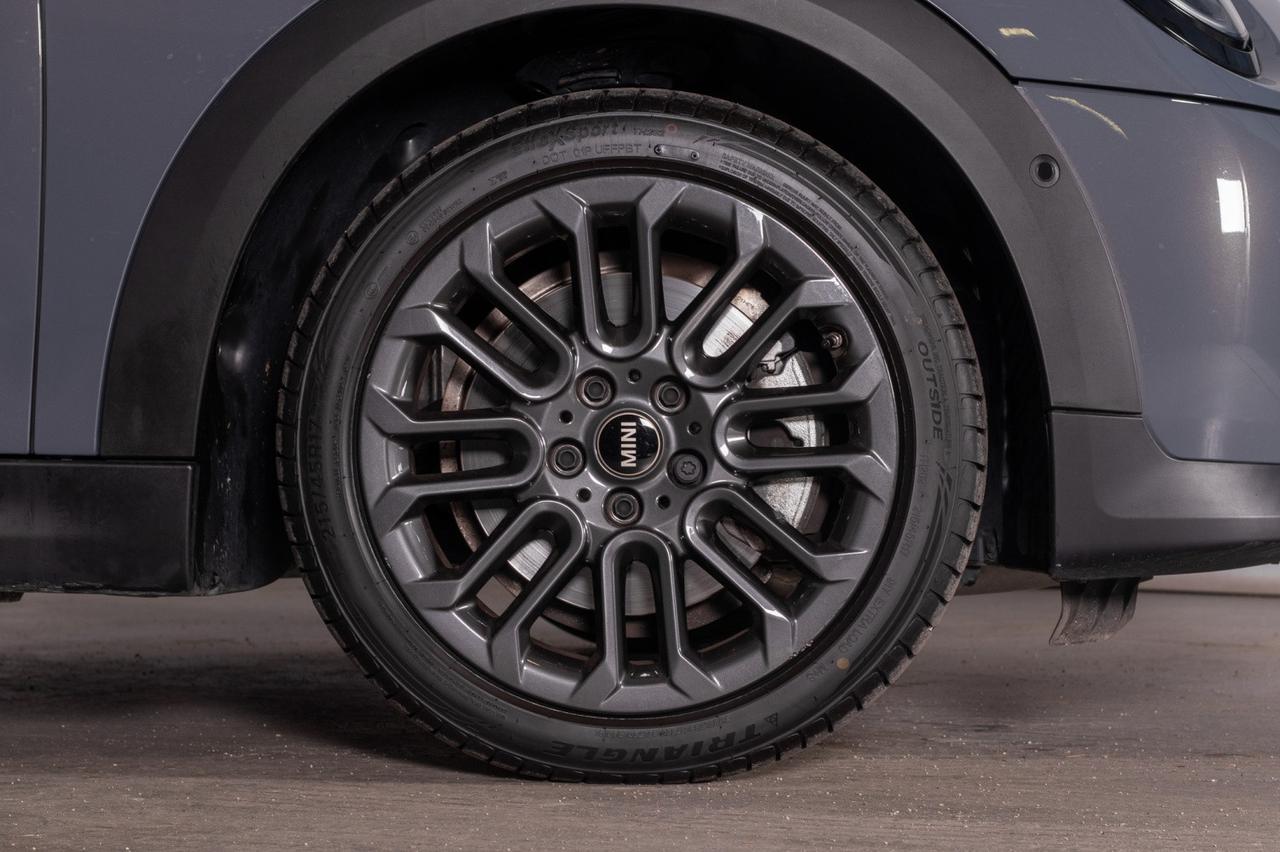 Mini Cooper Cabrio C 2.0i Auto 163cv