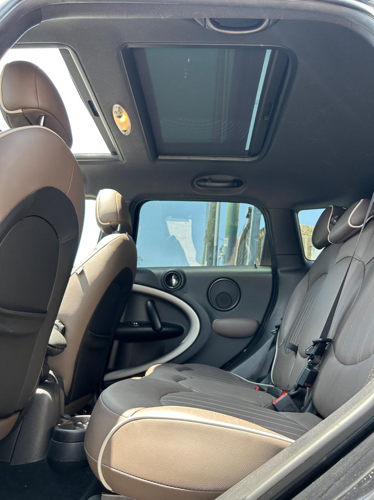 Mini One Countryman 1.6 90 cv-2016-NAVI-PELLE-AMBIENT LIGHT