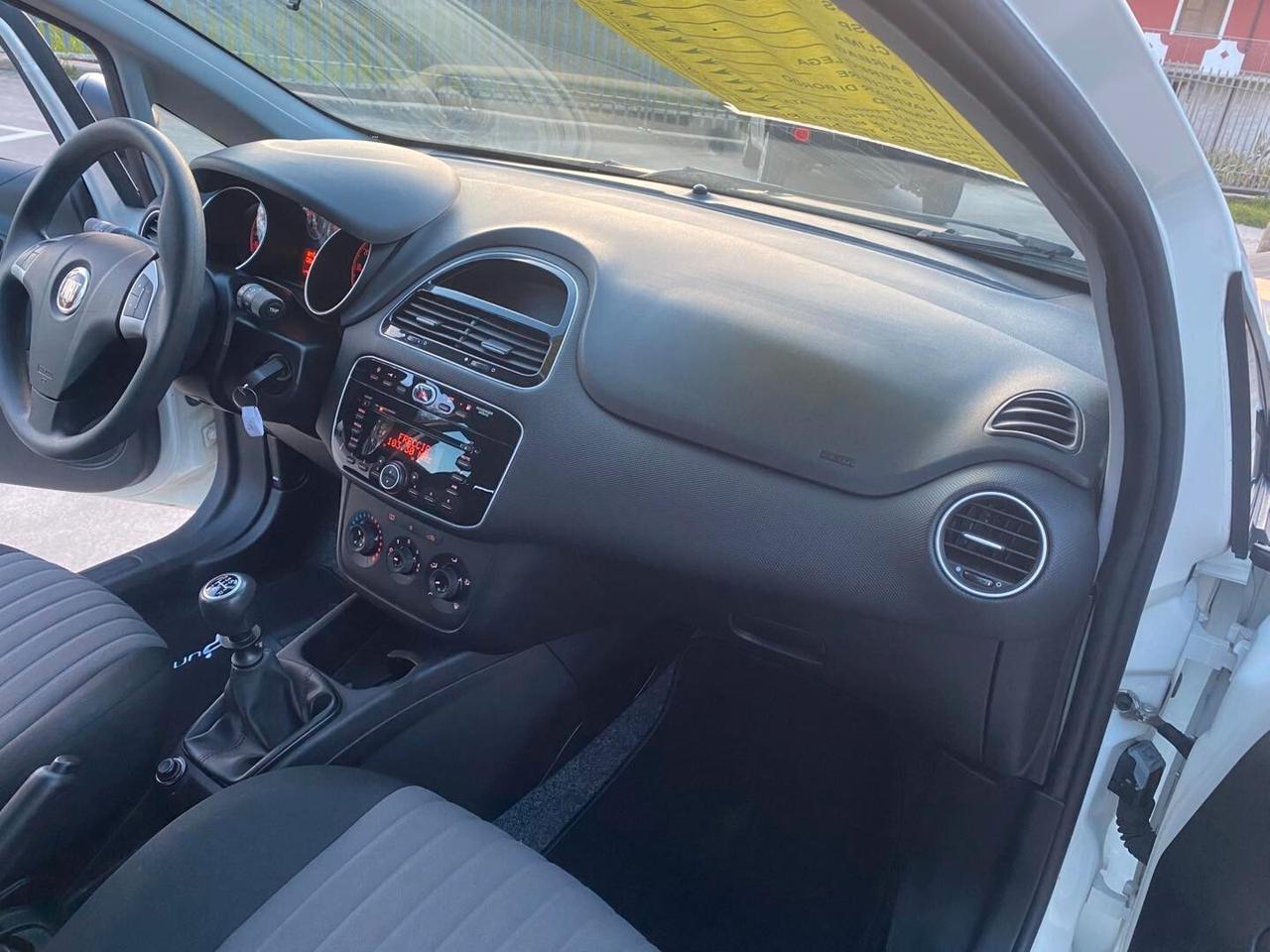 Fiat Punto benz/GPL 1.4 fire 77 CV Street 2018