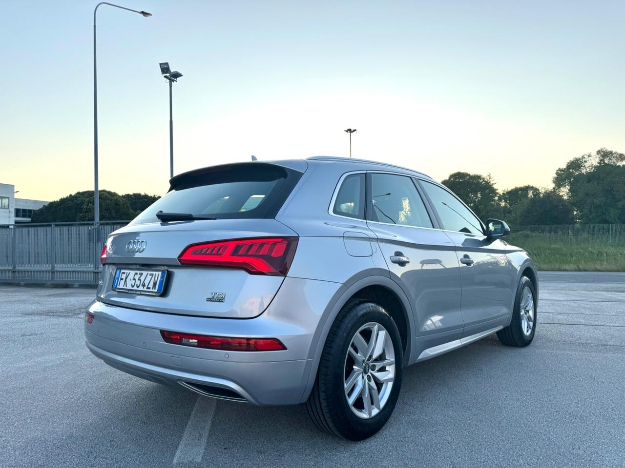 AUDI Q5 2.0 TDI 190cv Quattro Sport-Led Navi 18