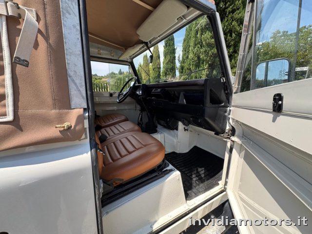 LAND ROVER Defender 90td Pick-Up RESTAURO PERSONALIZZATO