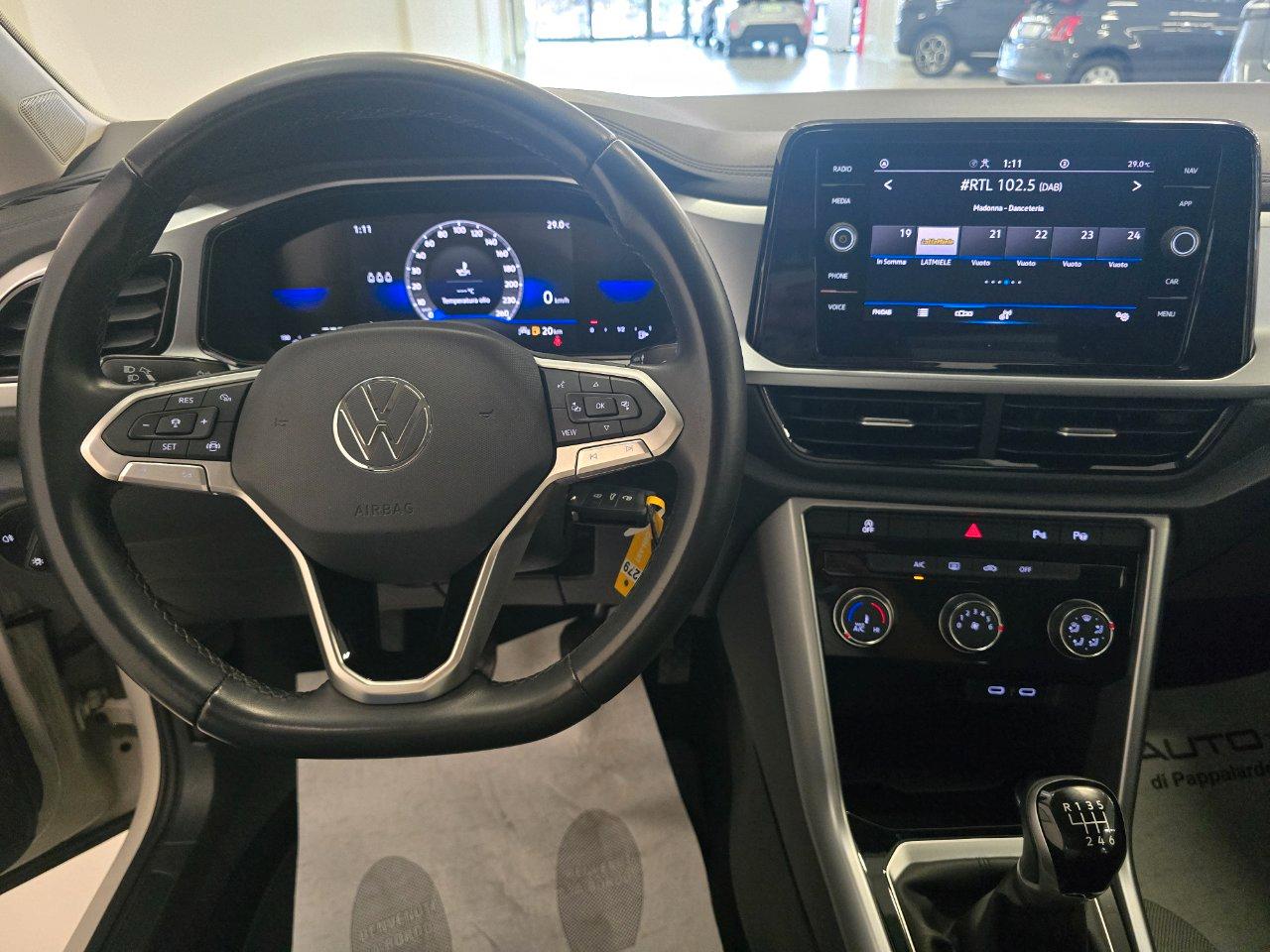 Volkswagen T-Roc 1.0 tsi Life 110cv