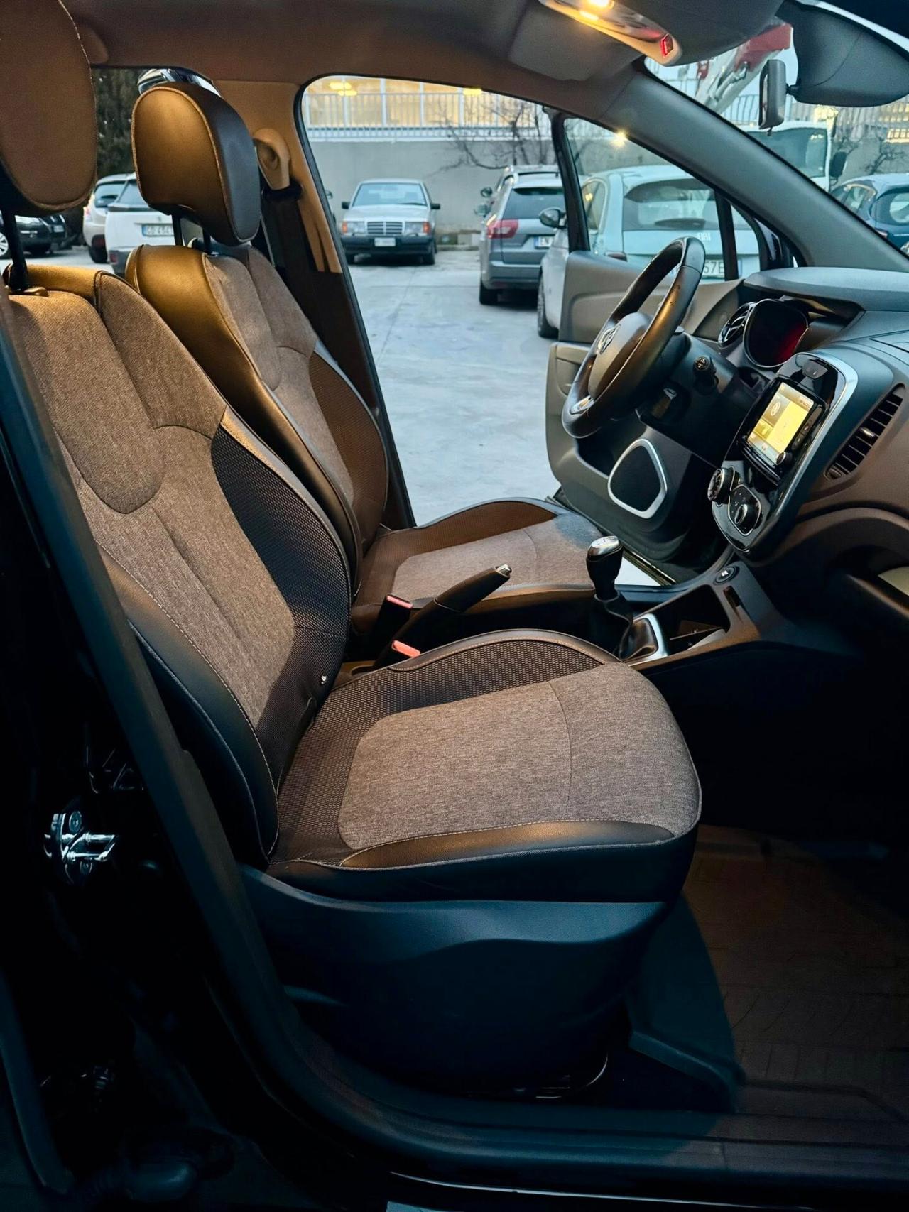 Renault Captur dCi 8V 90 CV Sport Edition2