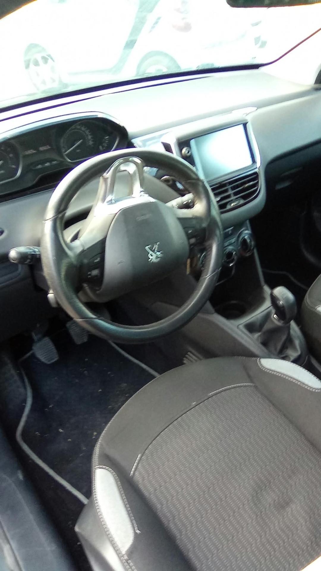 Peugeot 208 BlueHDi 100 5 porte GT Line