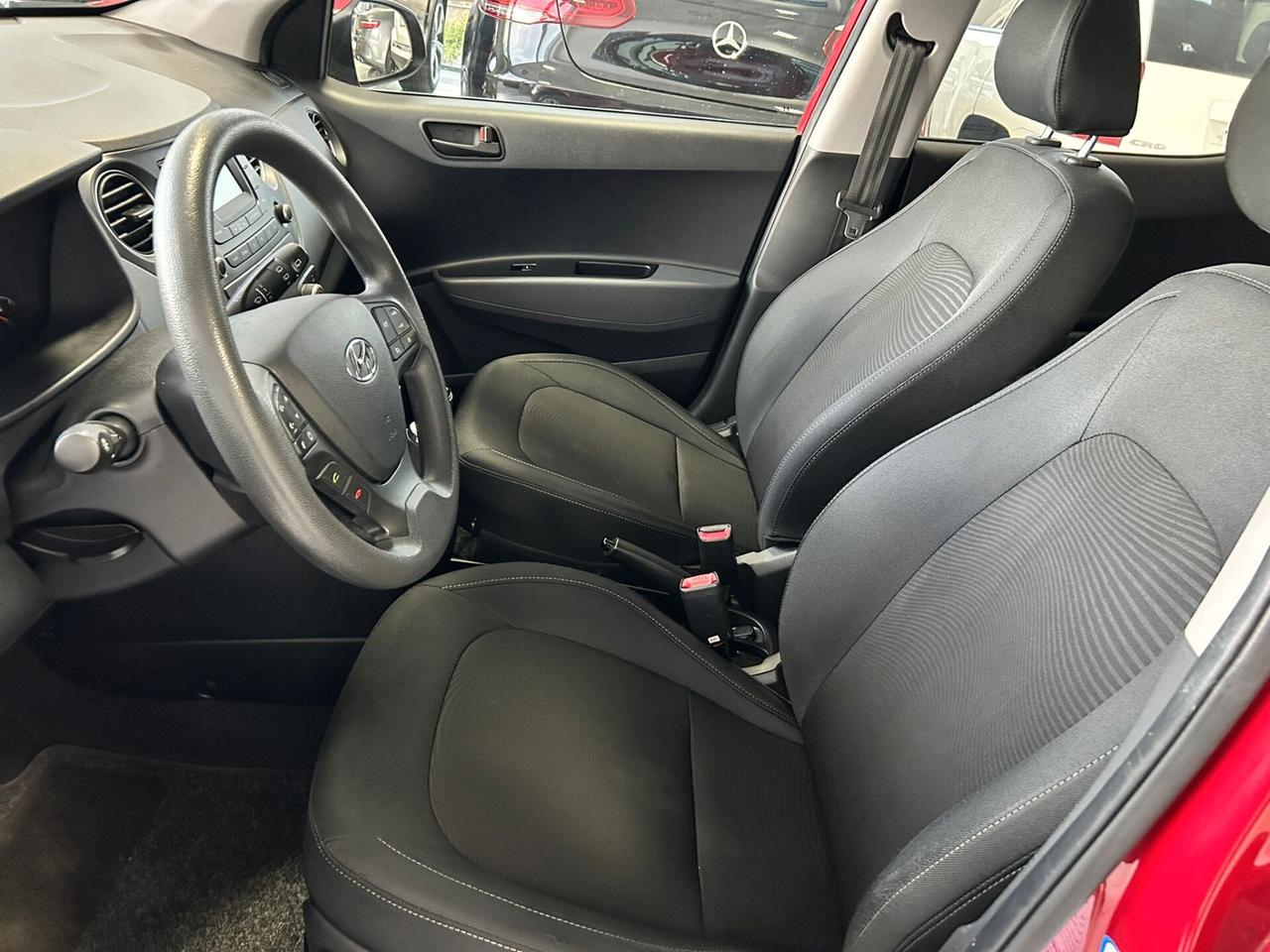 Hyundai i10 1.0B X NEOPATENTATI 2017