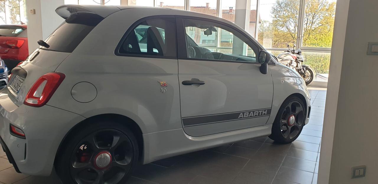 Abarth 500 595 1.4 Turbo T-Jet 165 CV