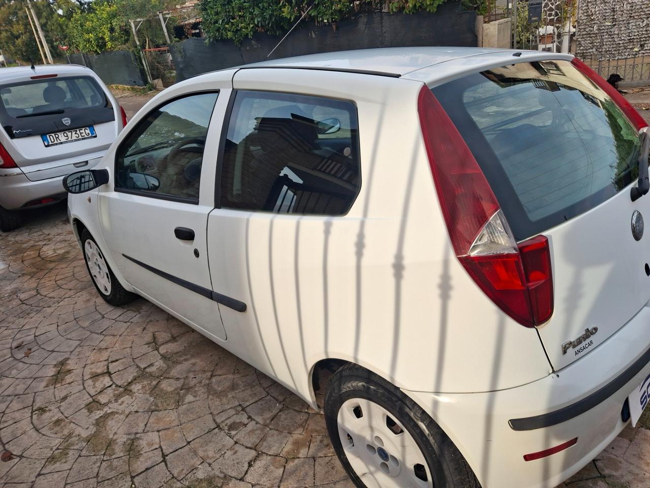 Fiat Punto 1.3 JTD 3p. 4 p.ti Active Van