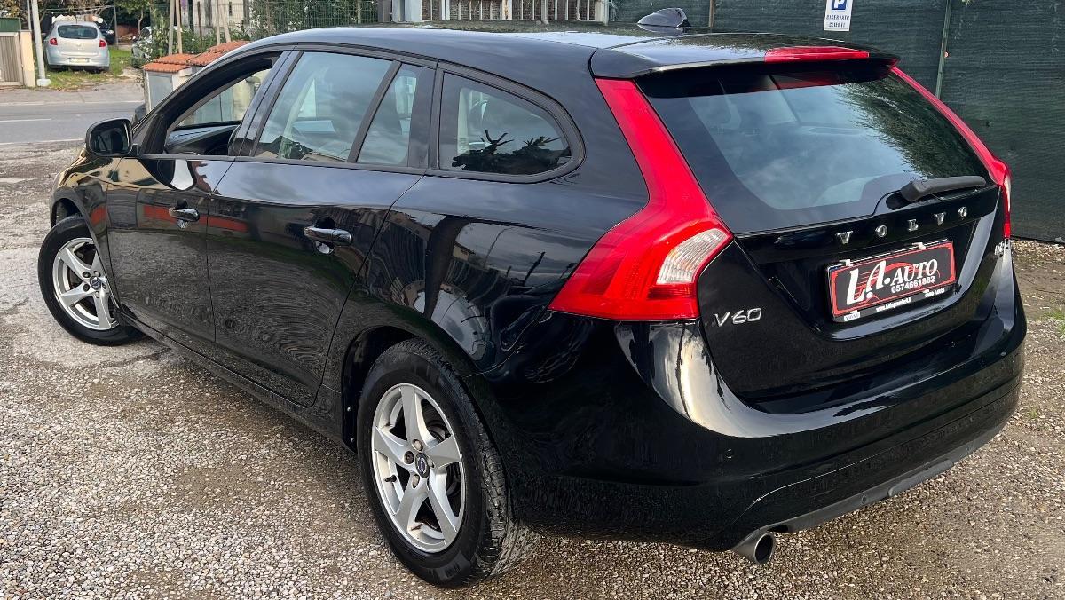VOLVO - V60 1.6 d2 Kinetic