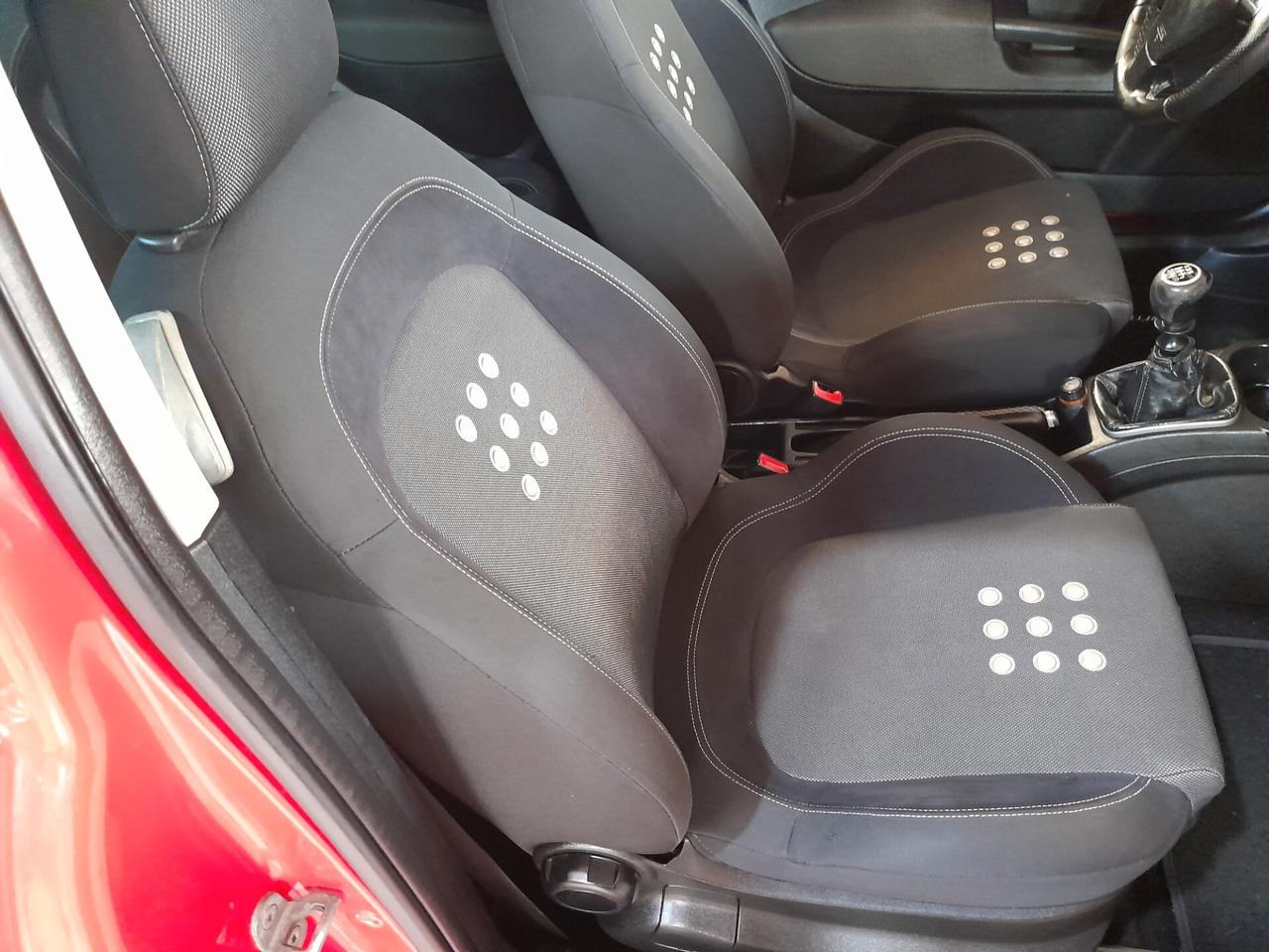 Fiat Grande Punto 1.4 Starjet 16V 3 porte Emotion