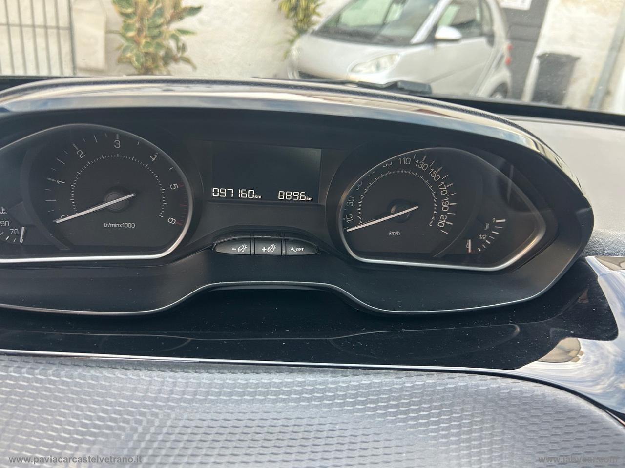 PEUGEOT 2008 BlueHDi 75 Active