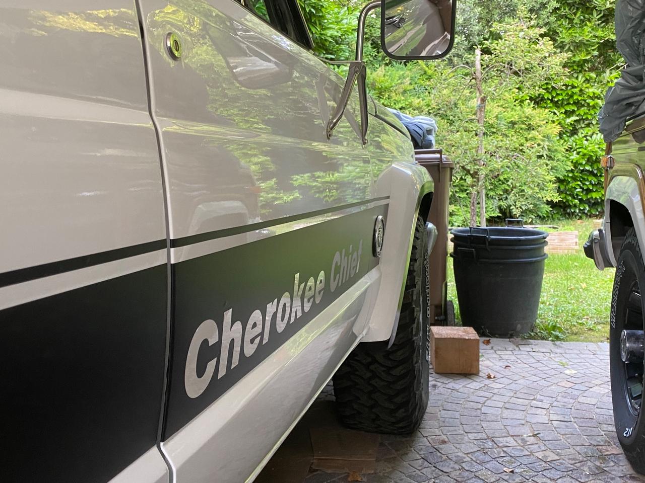 Jeep Cherokee chieff