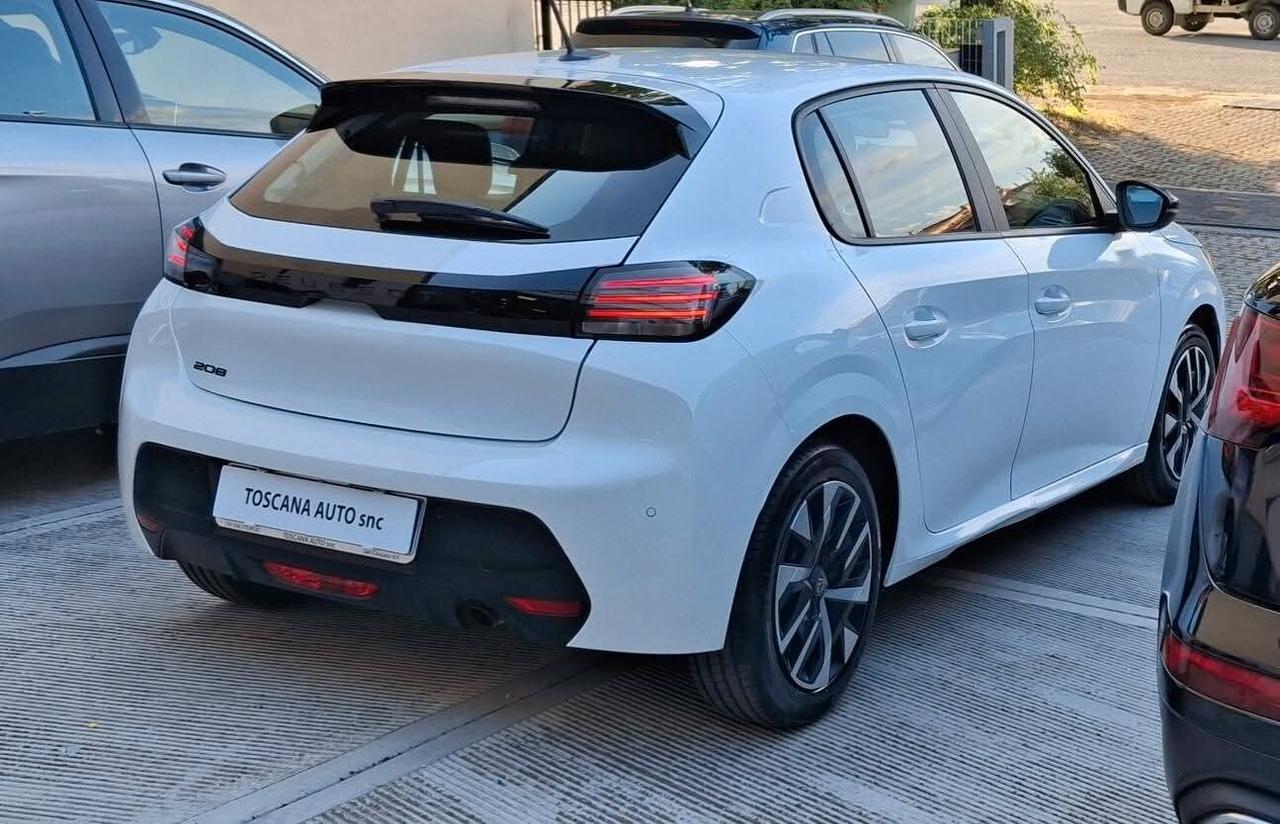 Peugeot 208 12-2024 Allure Pacchetto black