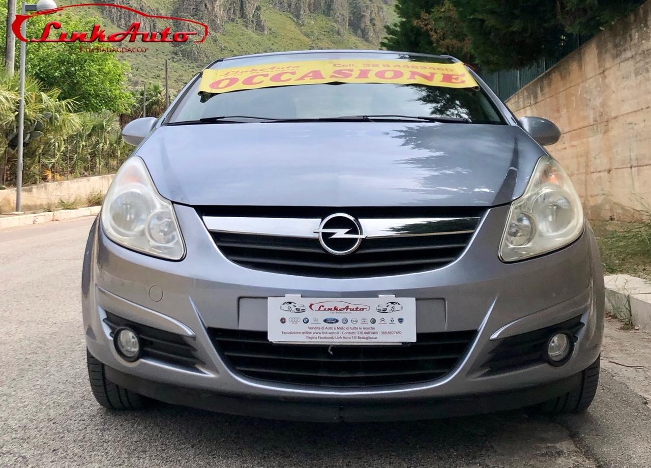 Opel Corsa 1.2 5 porte Club 80CV-2008