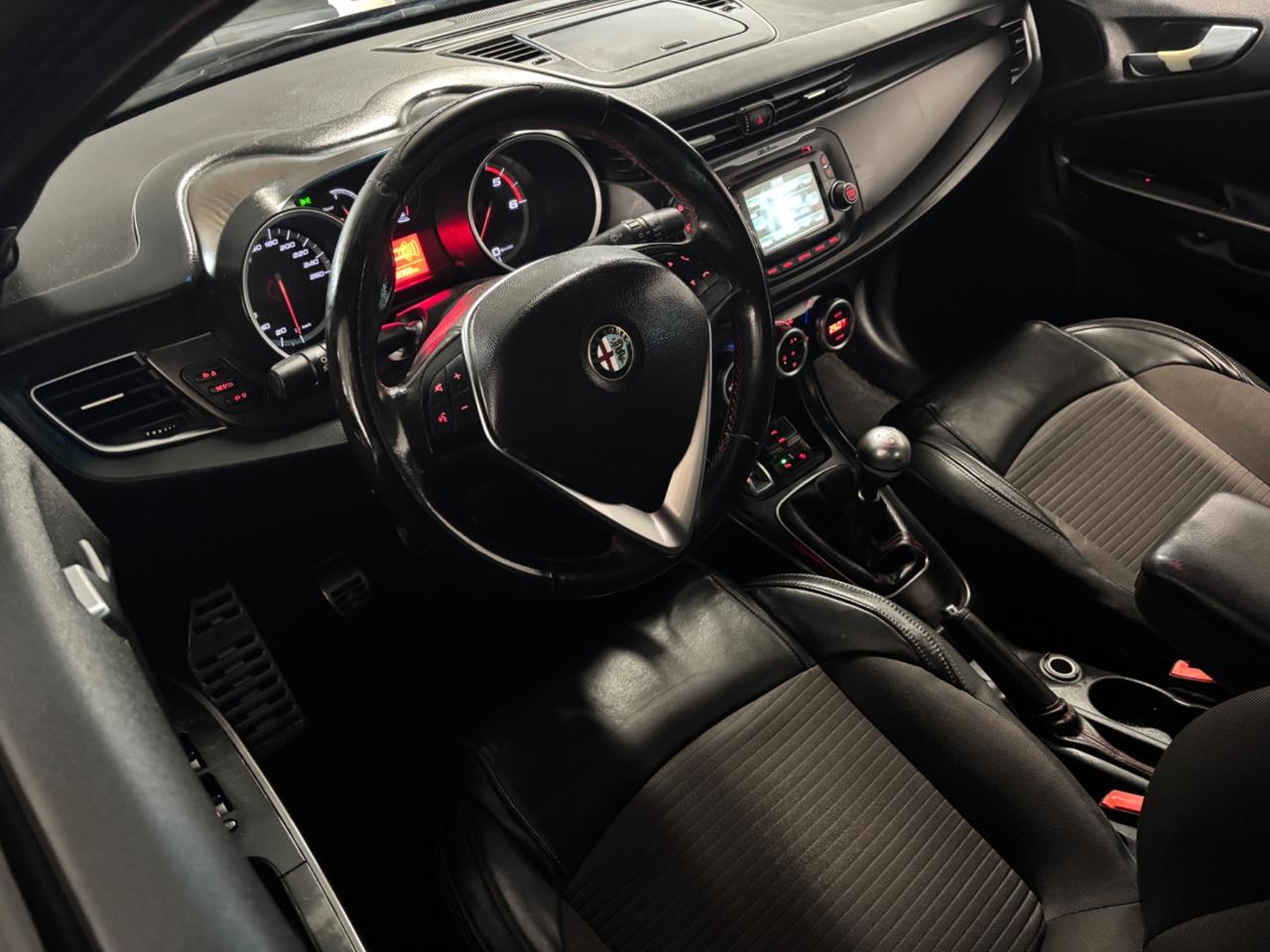 Alfa Romeo Giulietta 1.6 JTDm-2 OK NEOPATENTATI