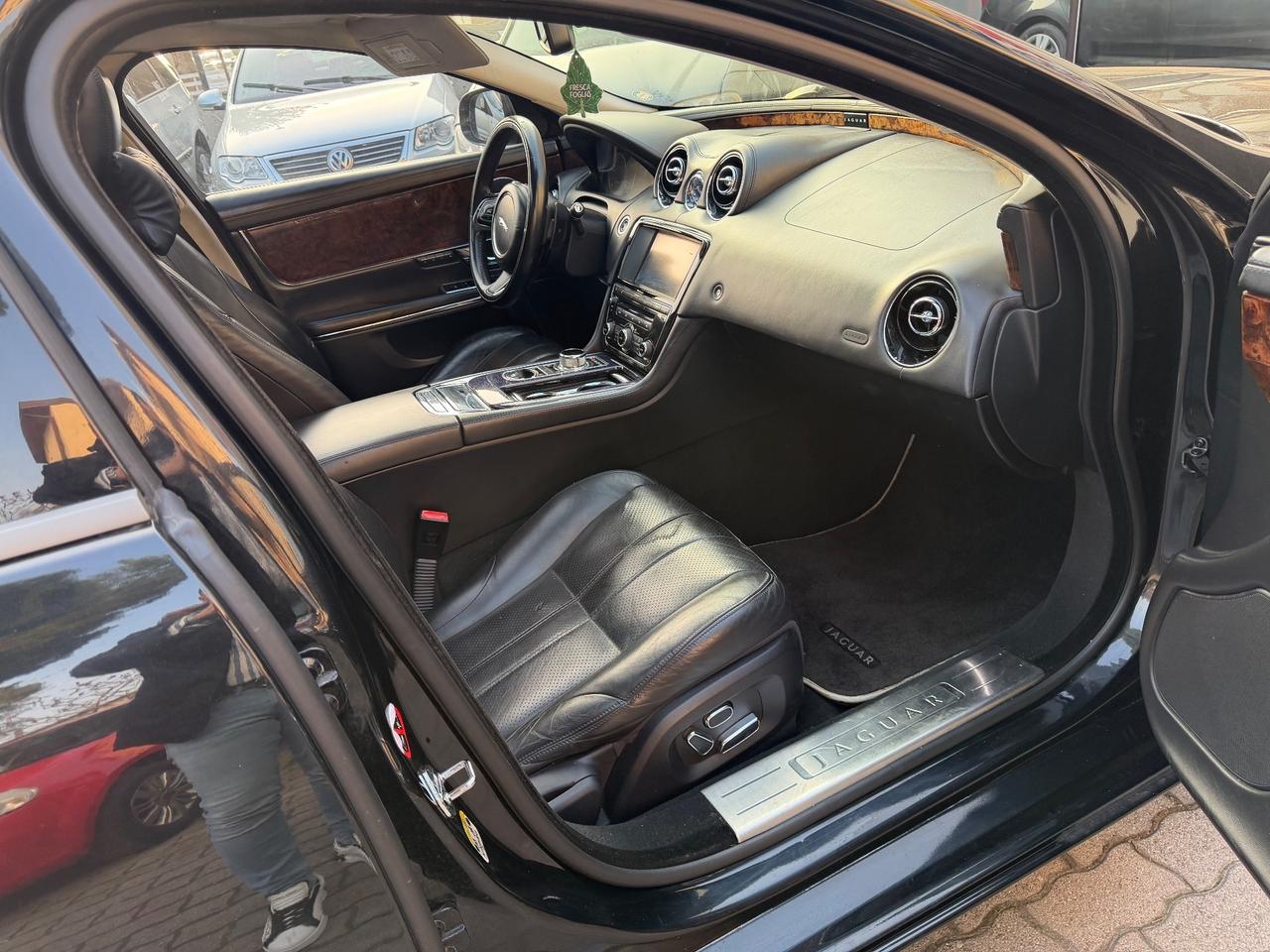 Jaguar XJ 3.0D V6 Portfolio - Extra full -