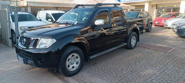 Nissan Navara 2.5 dCi 4 porte Double Cab Sport