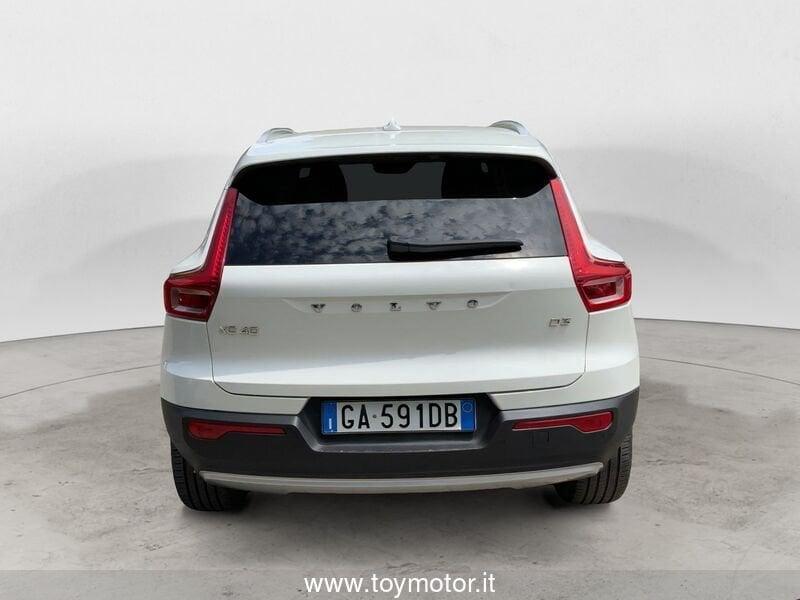 Volvo XC40 (2017-) D3 Geartronic Momentum