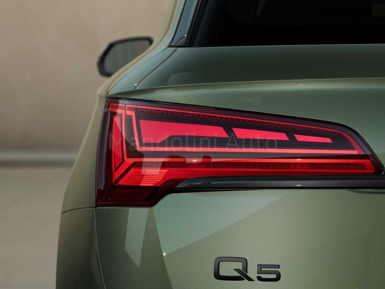 Audi Q5 40 2.0 tdi mhev 12v identity black quattro s tronic