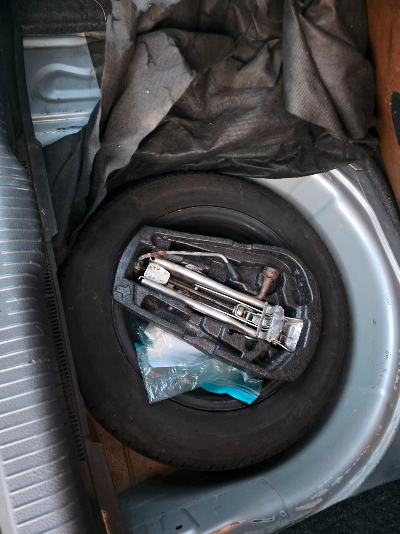 Volkswagen Polo 1.2/70CV distribuzione a catena