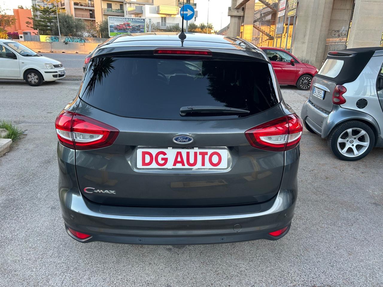 Ford C-Max 1.5 TDCi 95CV Titanium 2017 navi retroc