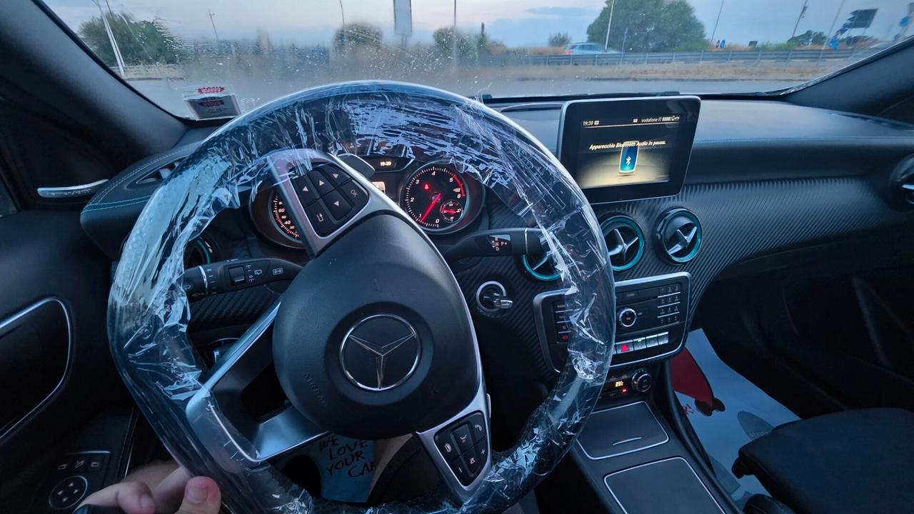 Mercedes-benz A 200 d Automatic Premium