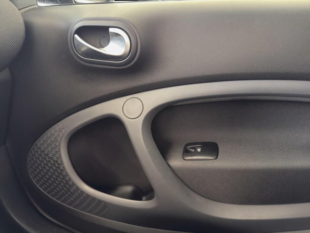 Smart fortwo 1.0 Passion 71cv