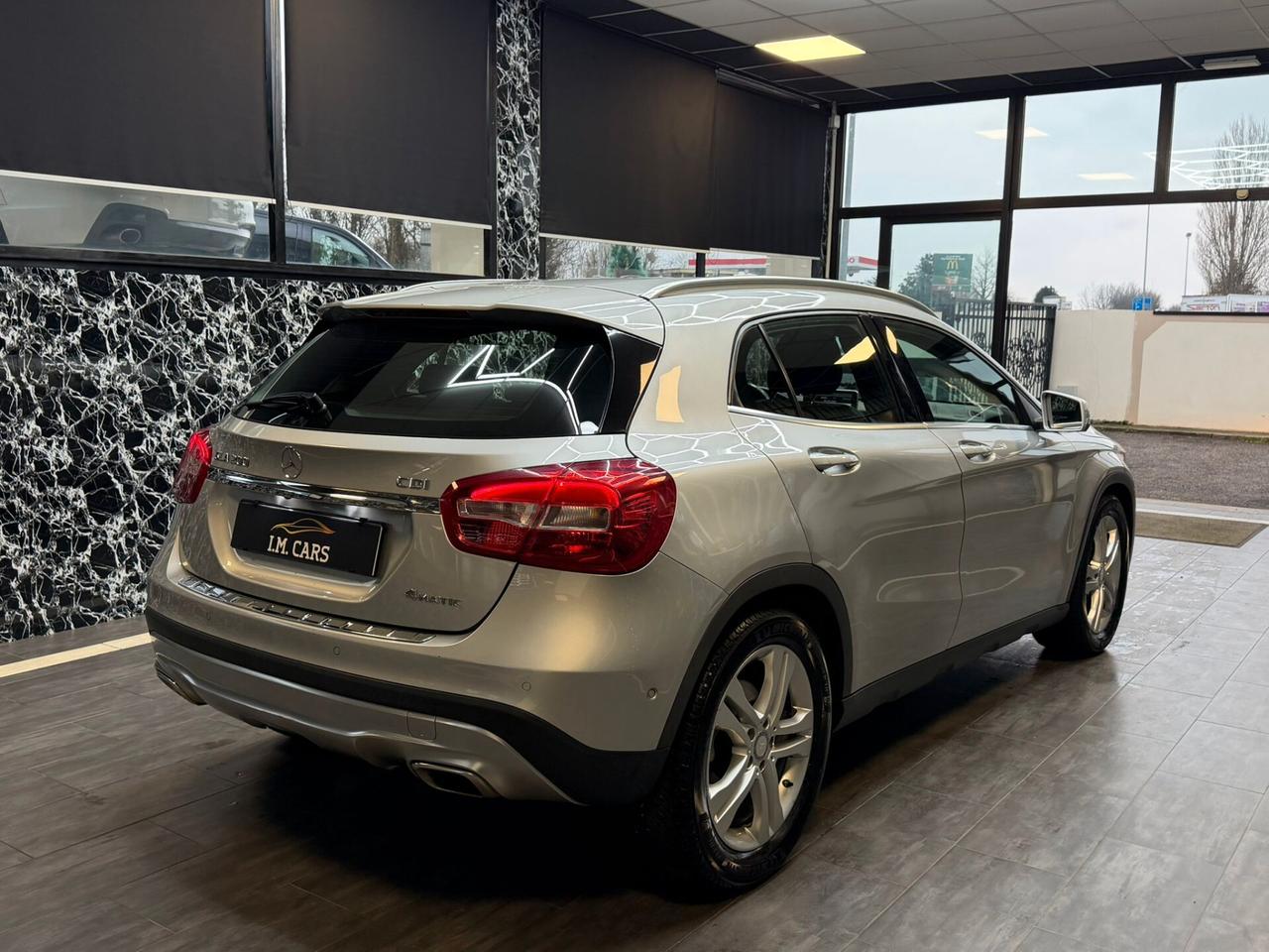 Mercedes-benz GLA 200 d Automatic 4Matic Sport