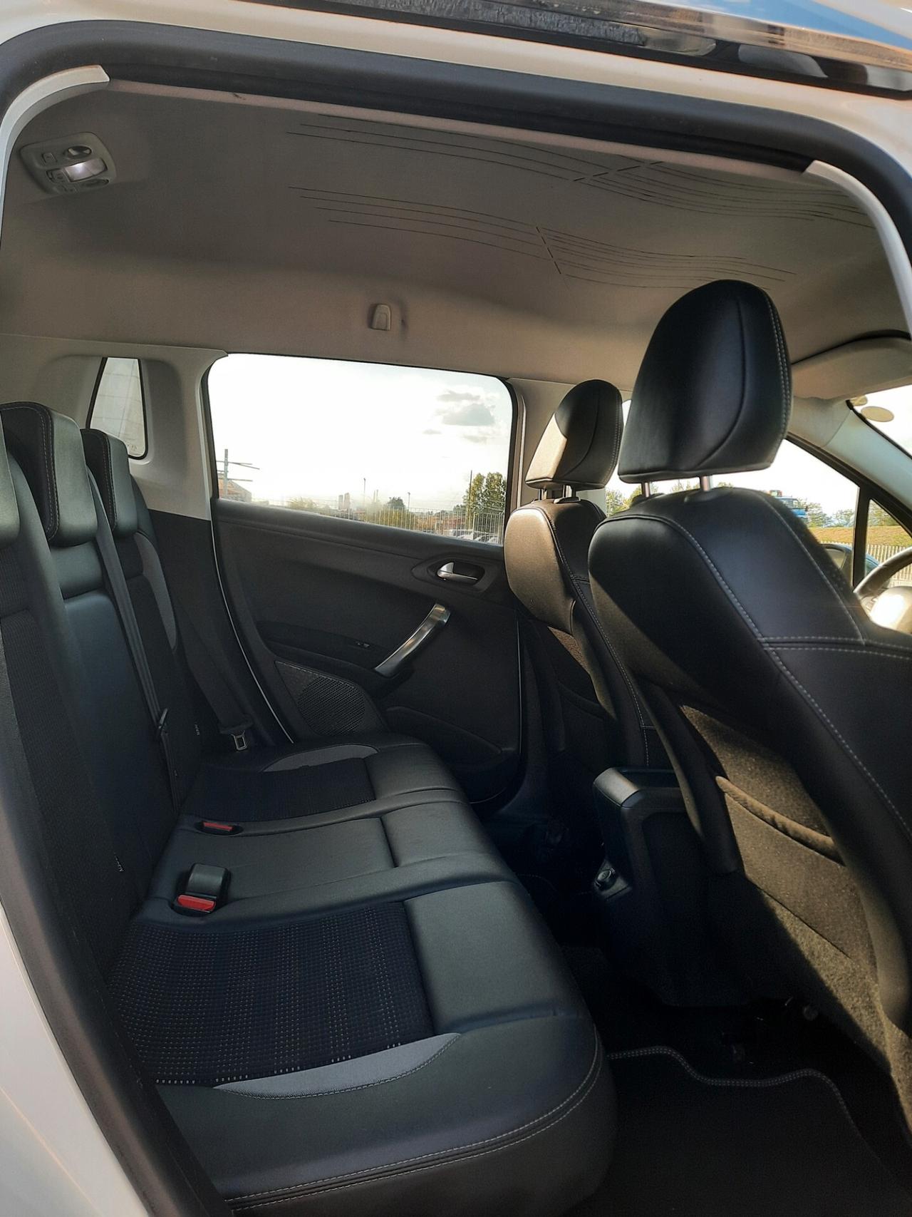 Peugeot 2008 PureTech 82 Allure