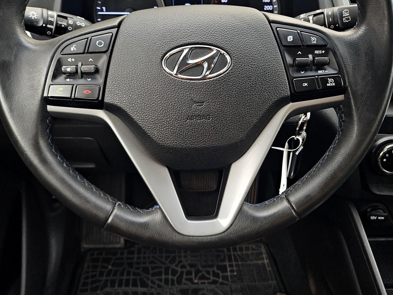 Hyundai Tucson 1.7 CRDi XPossible automatica XENON NAVI CERCHIO 17*